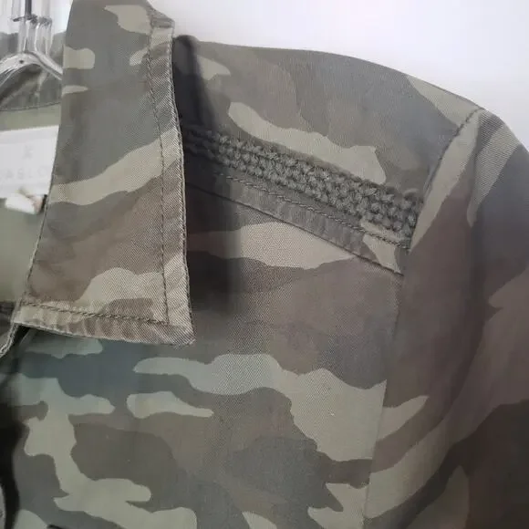 Caslon Nordstrom Camo Lightweight Utility Pocket Jacket Embroidered XS - Picture 3 of 11